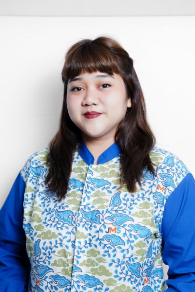 Ms. Renisa Cantiputri