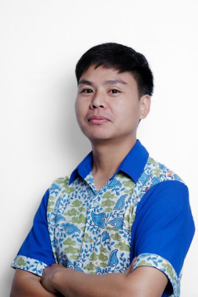 Mr. Julius Ronald Allo Bunga