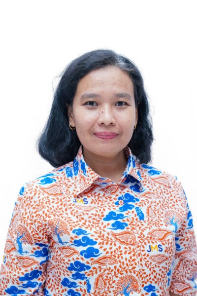 Ms. Tri Widianti